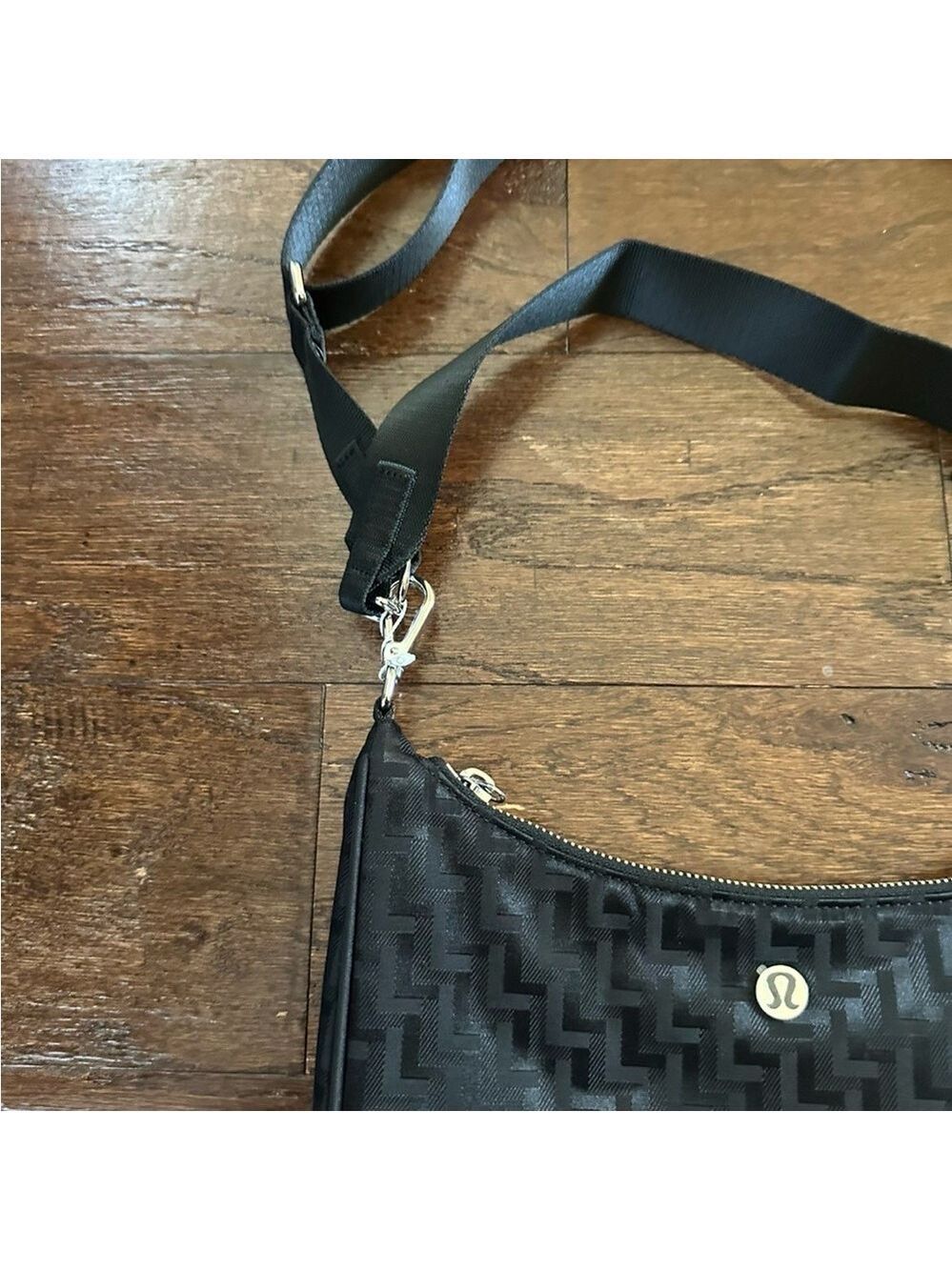Lululemon City Essentials Small Shoulder Bag 3L Monogram Jacquard Black-NWT - Picture 12 of 14